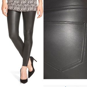 Like New HUE Faux Leather Leggings